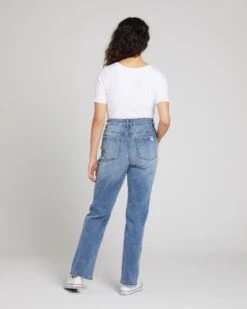 Donna High Rise Curve Straight Leg Jeans 32 Inch - Distressed Indigo -ChicLuxe Store 2021.11.16 Universal Standard0332 min 2048x