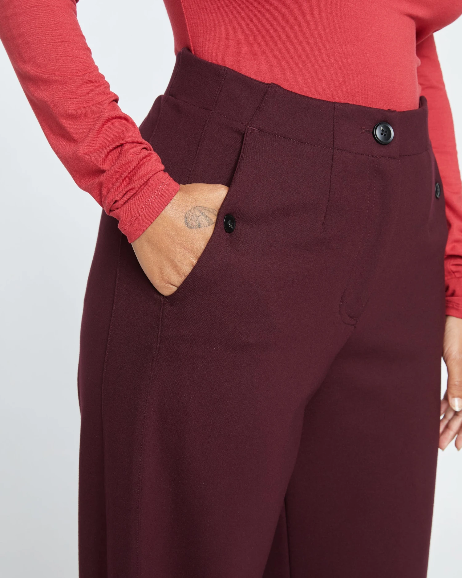 Audrey Tailored Ponte Pants - Black Cherry - Image 2