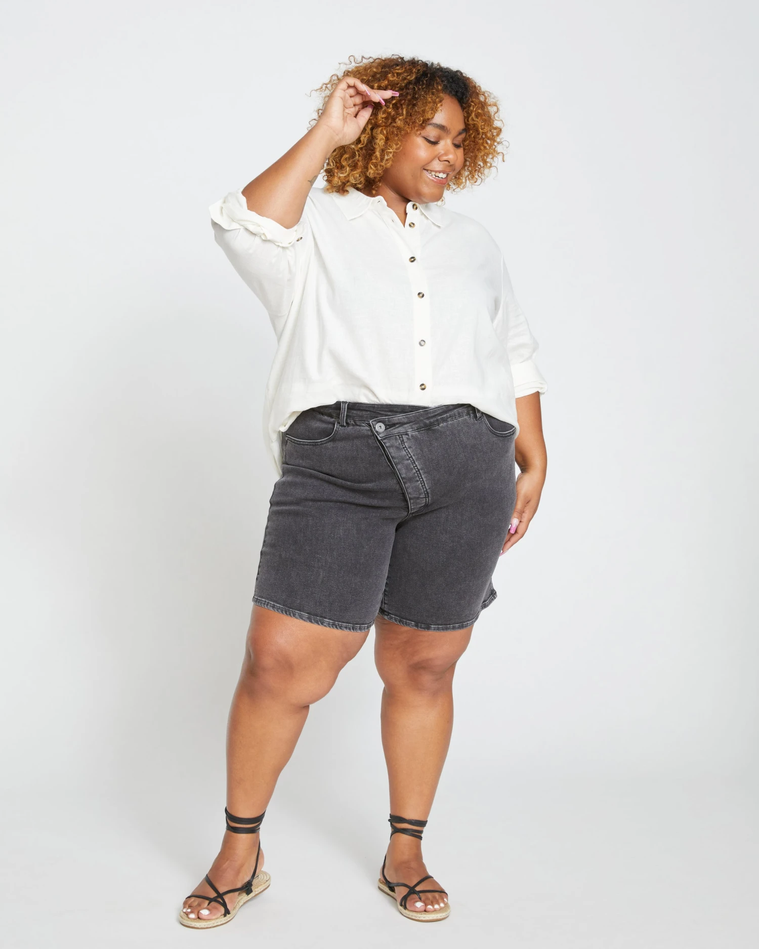 Katie High Rise Crossover Denim Shorts - Washed Black - Image 5