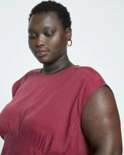 Front Page -ChicLuxe Store Cupro Crew Neck Top Zinfandel USTO1380 577 001 018 2048x