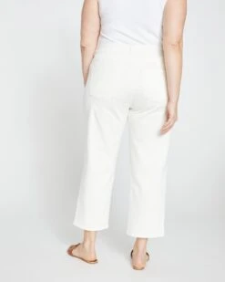 Etta High Rise Straight Leg Jeans 28 Inch - White 10 Etta High Rise Straight Leg Jeans 28 Inch - White -ChicLuxe Store Etta Jeans Broken White USPA0825 534 004 030 2048x