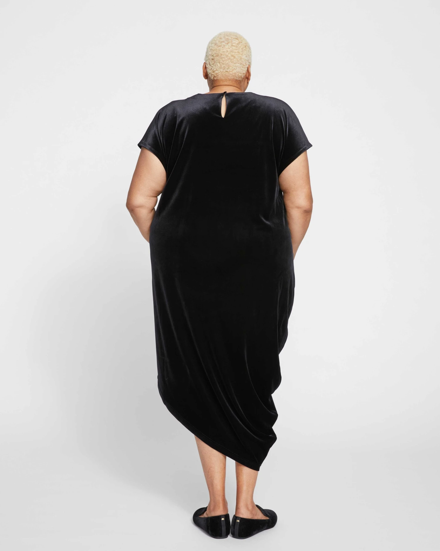 Iconic Geneva Dress - Black Velvet - Image 8