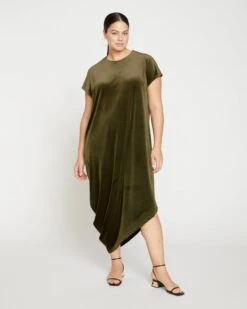 Iconic Geneva Dress - Candlestick