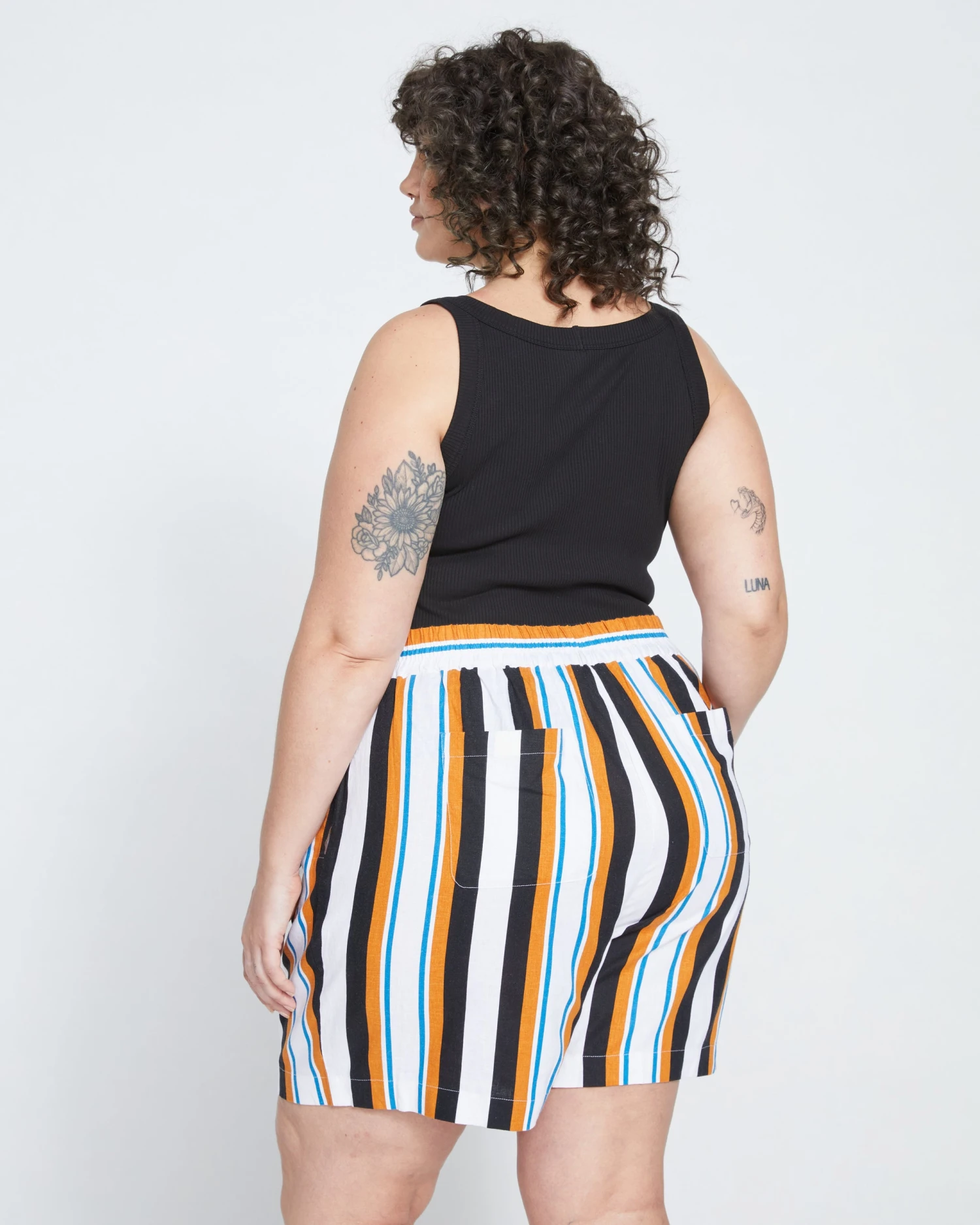 Juniper Linen Easy Pull-On Shorts - 70s Summer Stripe 4 Juniper Linen Easy Pull-On Shorts - 70s Summer Stripe - Image 4