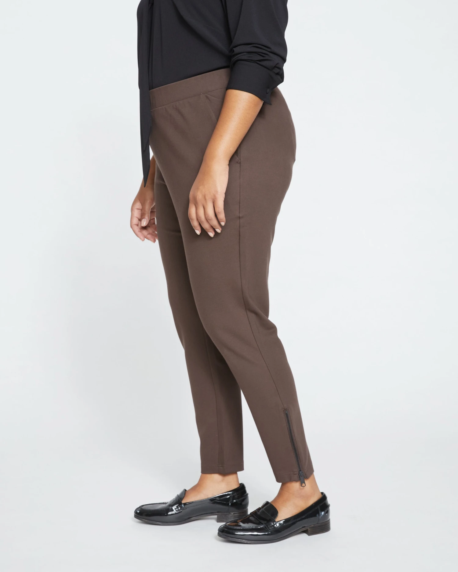 Moro Pocket Signature Ponte Pants - Earth - Image 2