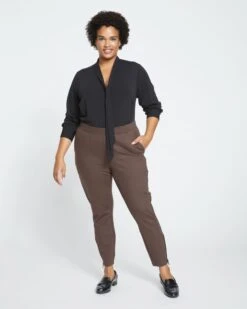 Moro Pocket Signature Ponte Pants - Earth -ChicLuxe Store Moro Pocket Signature Ponte Pants Seal Brown USPA0044P 585 003 004 2048x
