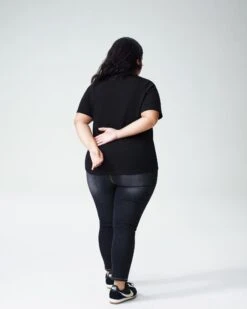 Petite V Rex - Black -ChicLuxe Store Petite VRex Black 1031 030 2048x