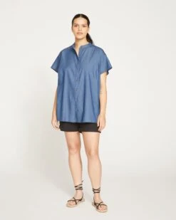 Perfect Chambray Short Sleeve Shirt - Midnight Blue