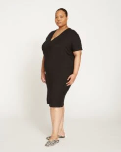 Teresa Liquid Jersey V-Neck Dress - Black -ChicLuxe Store Teresa Liquid Jersey V Neck Dress Black USDR0400 001 003 999 2048x