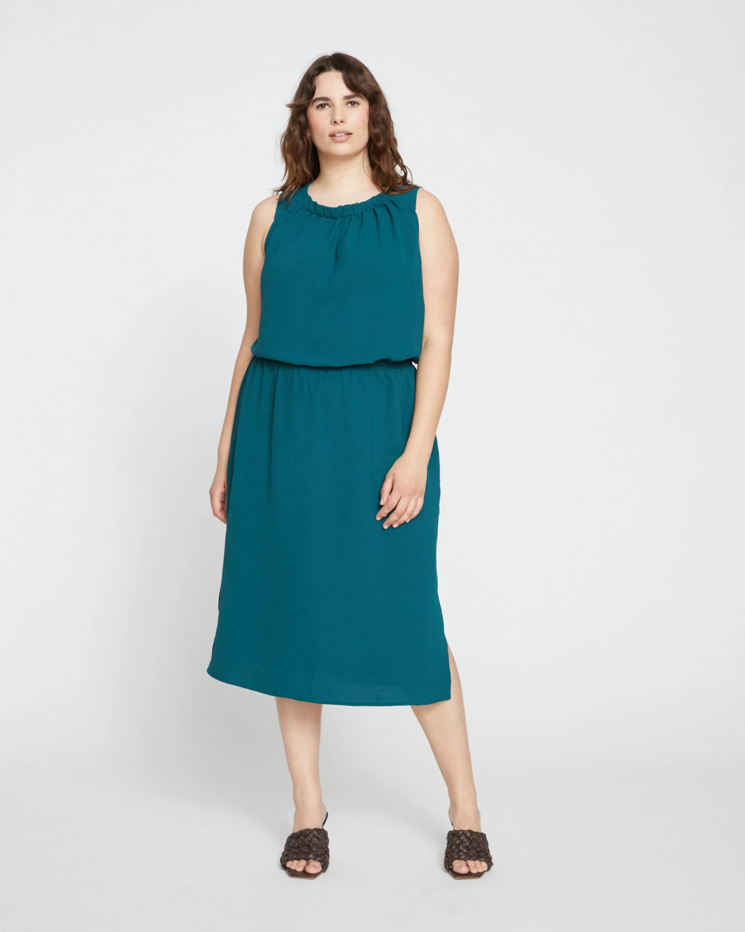 Isola Crinkle Crepe Dress - Sea Moss